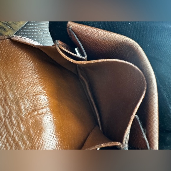 - Louis Vuitton Monogram Porte Monnaie Gousset Coin Purse wallet/ - Picture 11 of 17